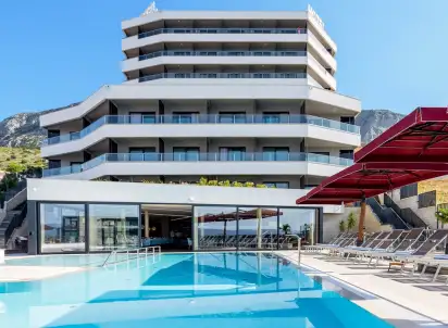 Hotel Plaza (Duce), Dalmacja