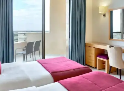 Hotel Ramada Dead Sea Resort, Jordania