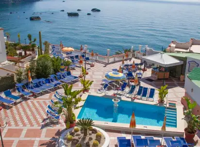 Hotel Riva del Sole (Forio), Włochy