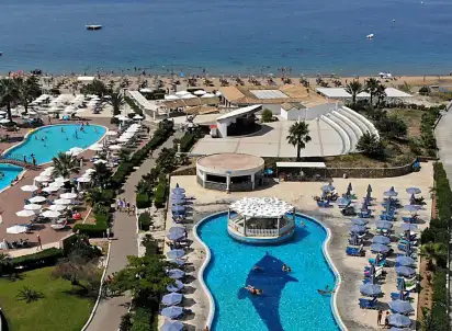 Hotel Sandy Beach Resort, Korfu