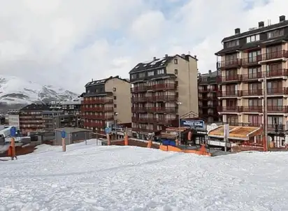 Hotel Sapporo, Andora