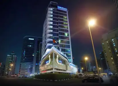 Hotel Social (ex. Byblos), Dubaj