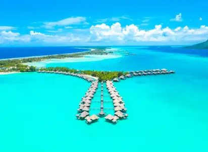 Hotel St. Regis Bora Bora, Bora Bora
