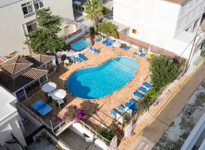 Hotel Sultan, Hiszpania