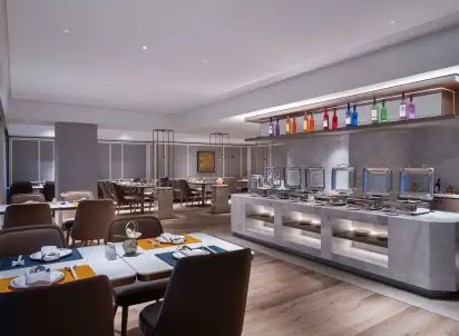 Hotel Sunworld Dynasty, Chiny