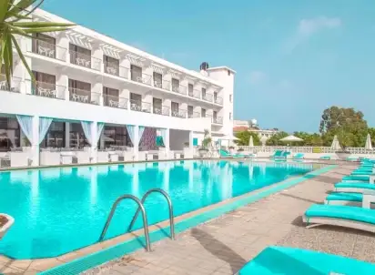 Hotel Sveltos, Larnaca