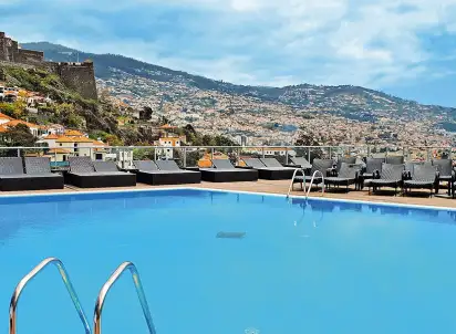 Hotel The Views Baia (ex. Four Views Baia), Madera