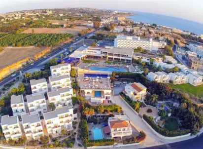 Hotel Theo Sunset Bay Holiday Village (Pafos), Cypr