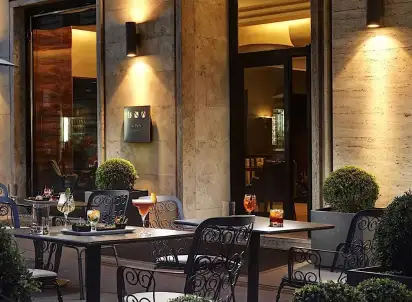 Hotel Unahotels Deco Roma, Włochy