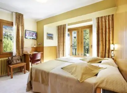 Hotel Univers, Andora