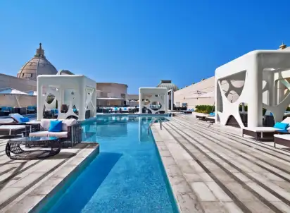 Hotel V Dubai Curio Collection by Hilton, Emiraty Arabskie