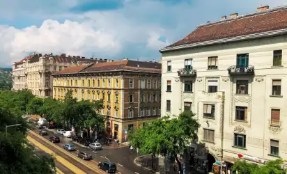 Hotel Full Moon Budapest, Budapeszt