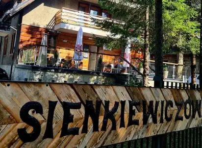 Hotel Willa Sienkiewiczówka, Polska